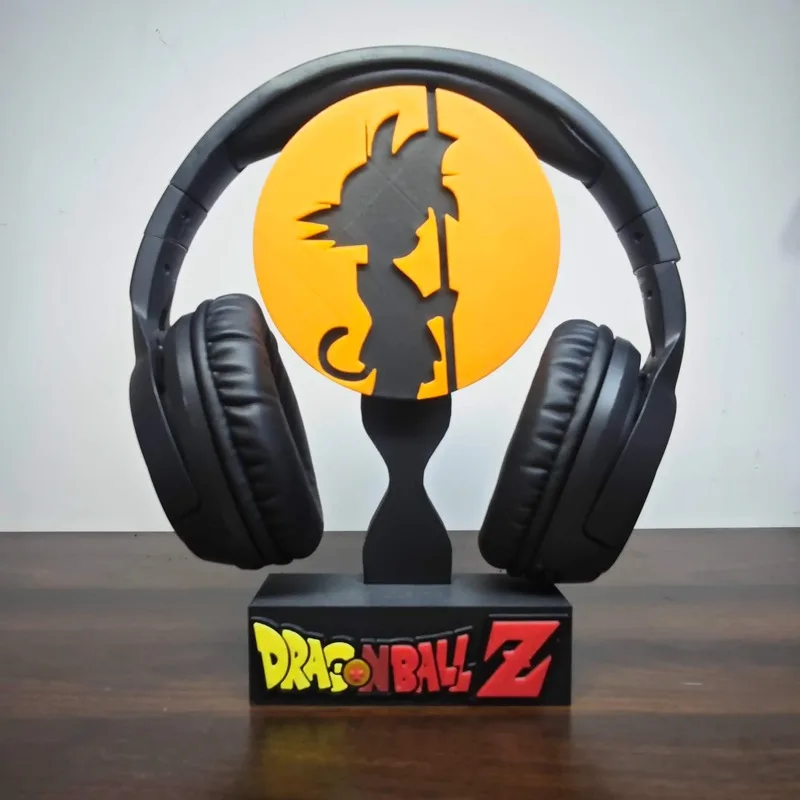 Goku Dragon Ball Z Stand for PS5 Controller and Headphones — PS5 Controller | Dragon Ball Z